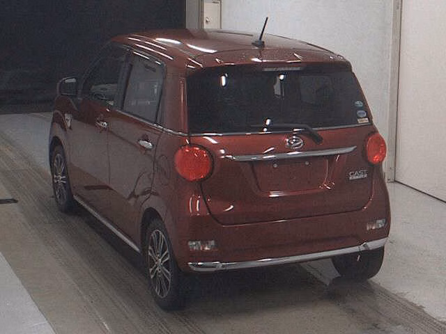 DAIHATSU CAST