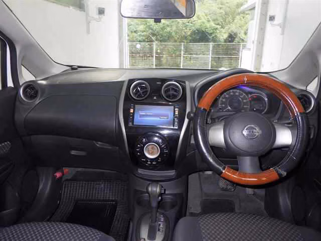 NISSAN NOTE