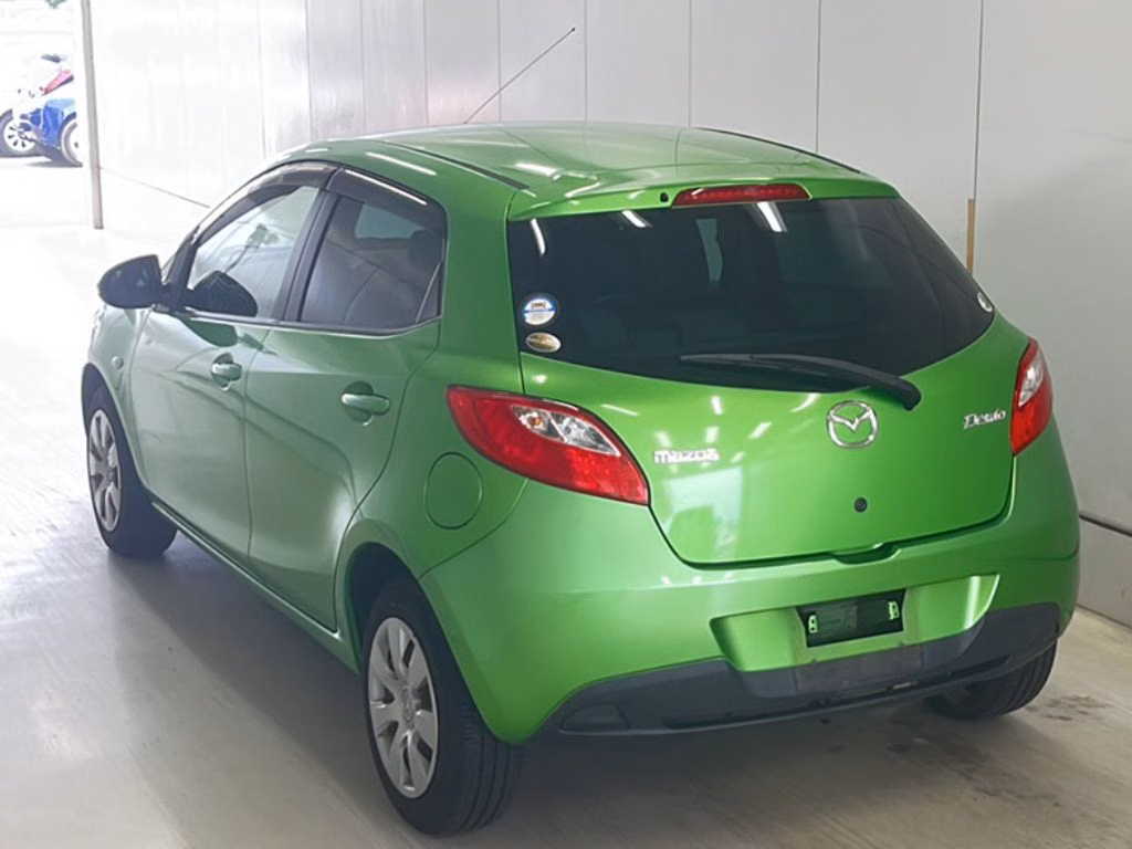 MAZDA DEMIO