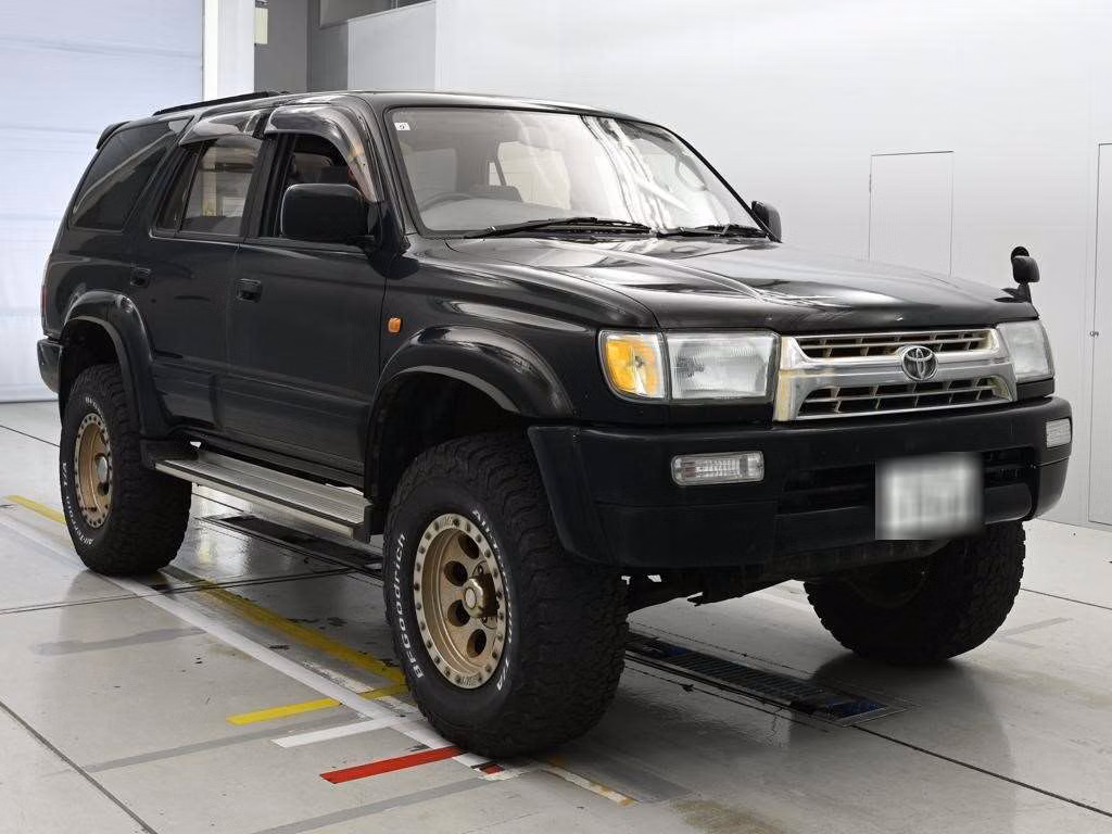 TOYOTA HILUX SURF
