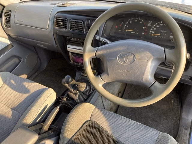 TOYOTA HILUX SURF