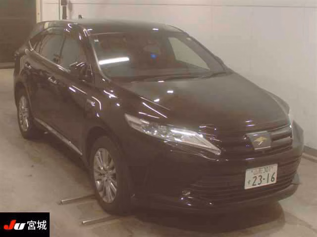TOYOTA HARRIER