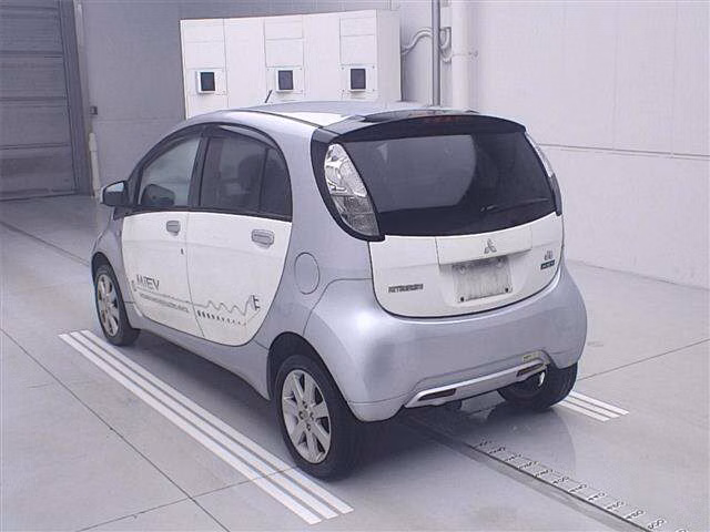 MITSUBISHI I-MIEV
