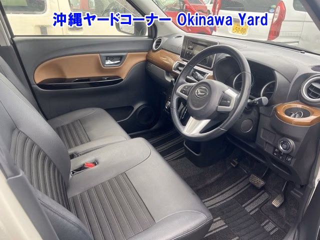 DAIHATSU CAST