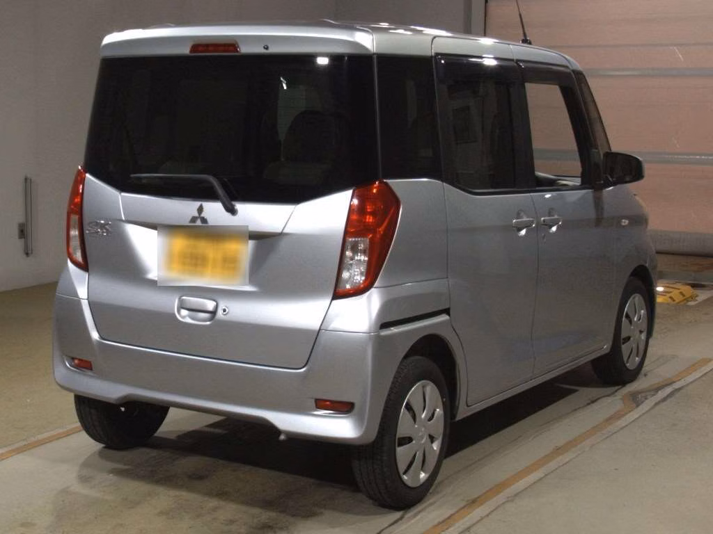 MITSUBISHI EK SPACE