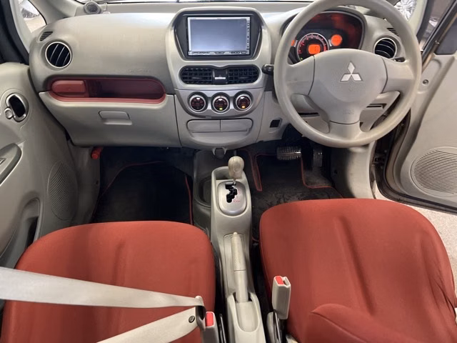 MITSUBISHI I