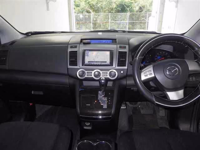 MAZDA MPV
