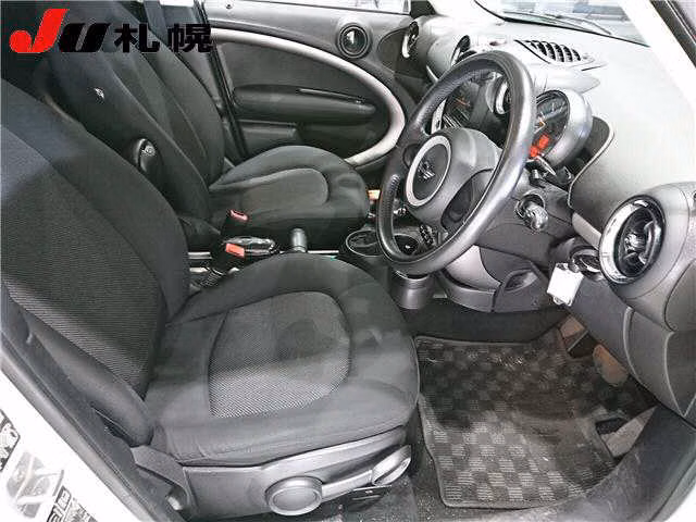 MINI CROSSOVER