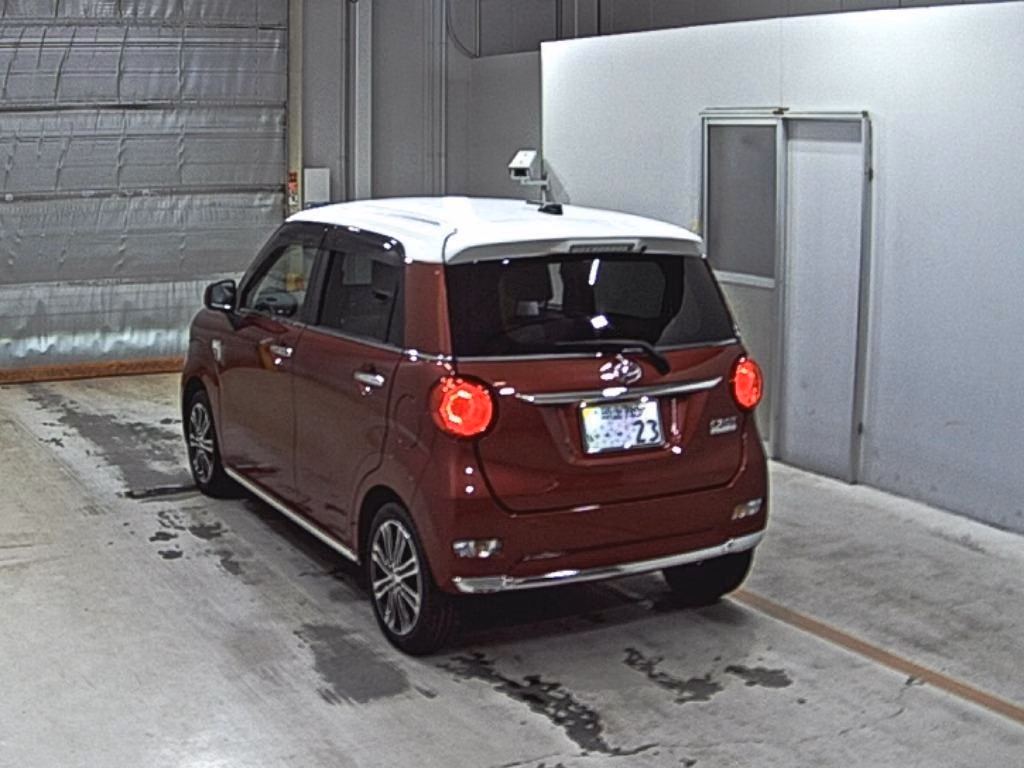 DAIHATSU CAST