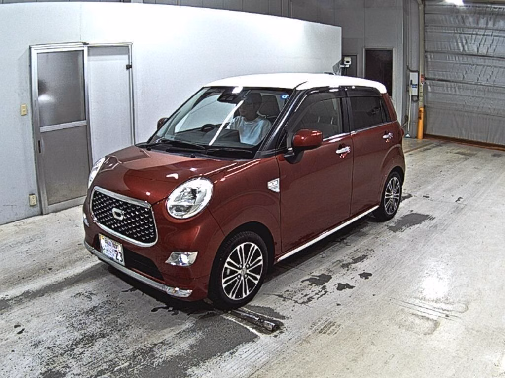 DAIHATSU CAST