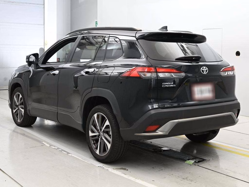 TOYOTA COROLLA CROSS