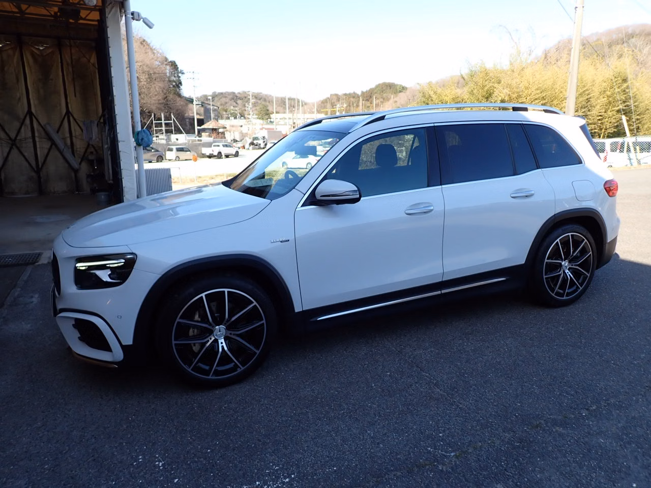 MERCEDES-BENZ GLB-CLASS