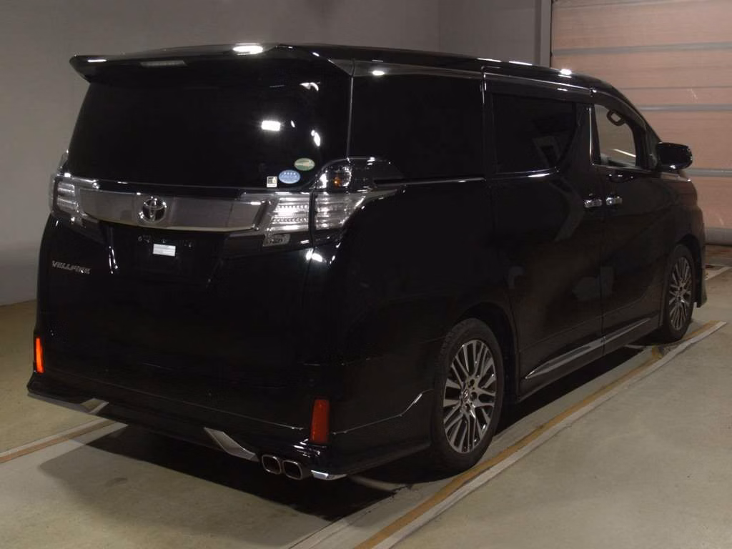 TOYOTA VELLFIRE