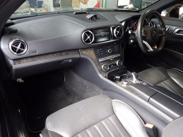 MERCEDES-BENZ SL-CLASS