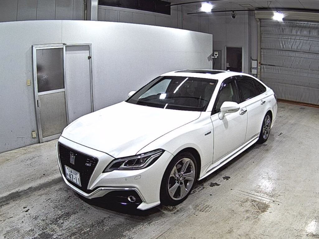 TOYOTA CROWN