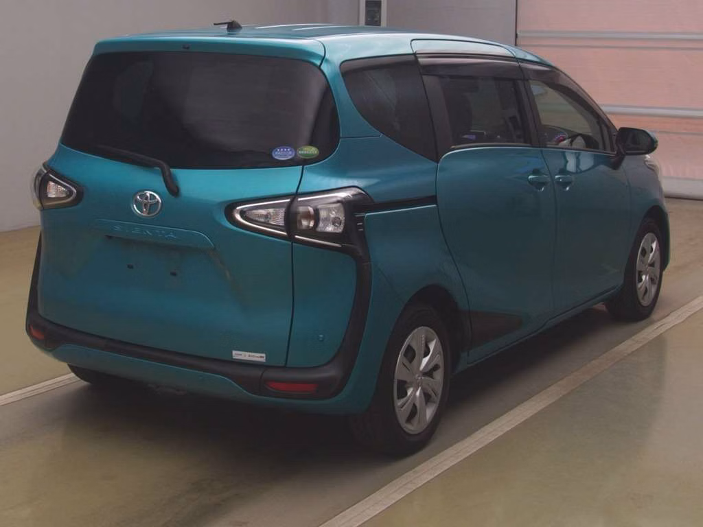 TOYOTA SIENTA