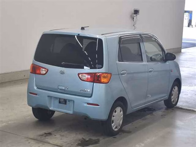 DAIHATSU MAX