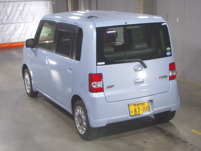 DAIHATSU MOVE CONTE