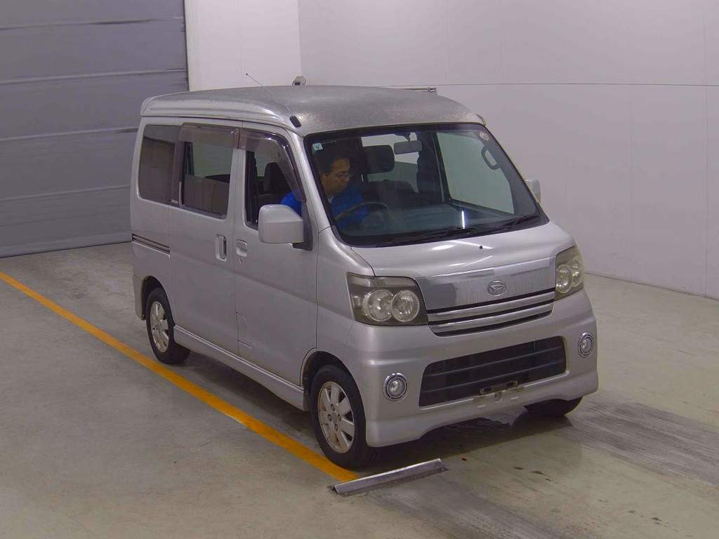 DAIHATSU ATRAI