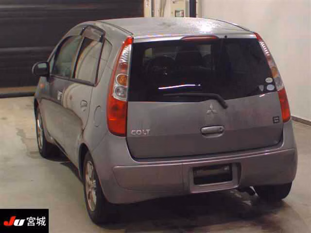 MITSUBISHI COLT