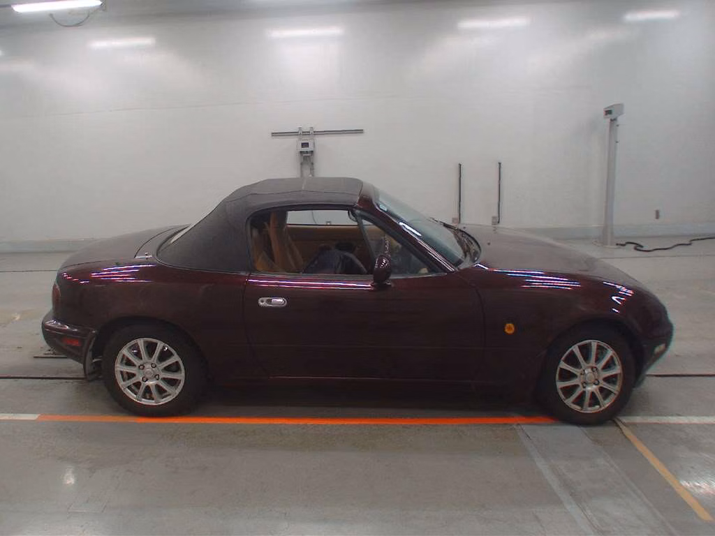 MAZDA EUNOS ROADSTER