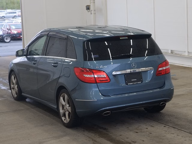 MERCEDES-BENZ B-CLASS