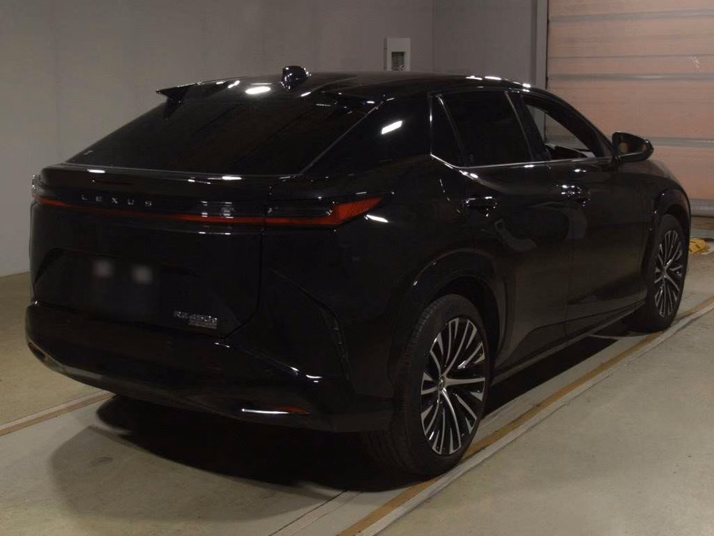 LEXUS RZ450E