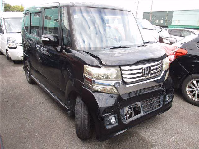 HONDA N-BOX