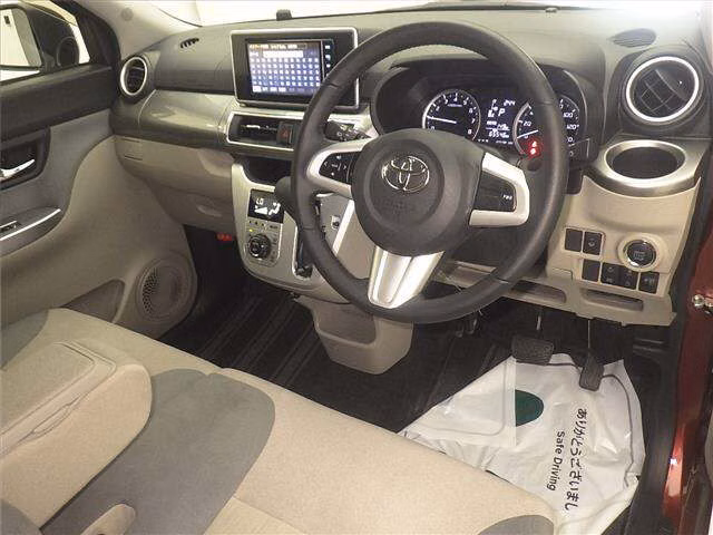 TOYOTA PIXIS JOY