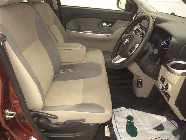 TOYOTA PIXIS JOY