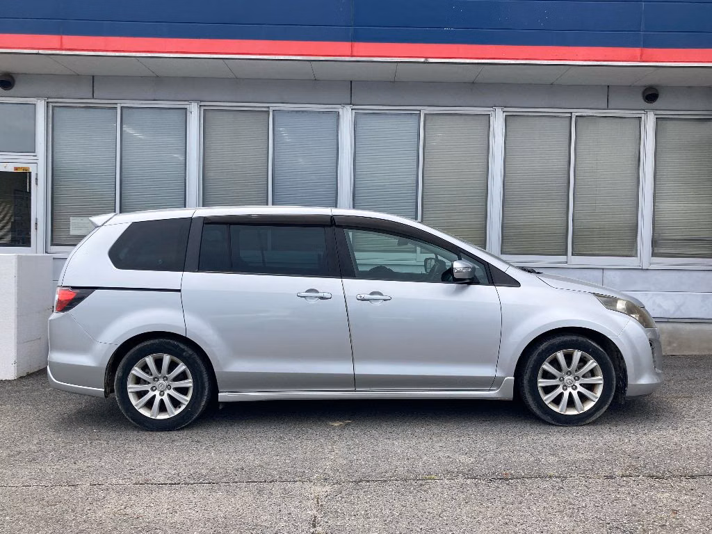 MAZDA MPV