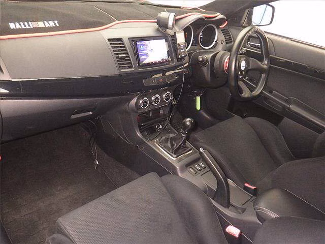 MITSUBISHI LANCER EVOLUTION