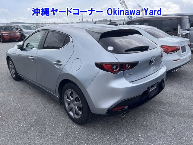 MAZDA MAZDA3
