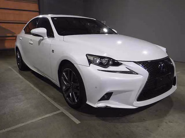 LEXUS IS300H