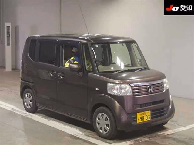 HONDA N-BOX