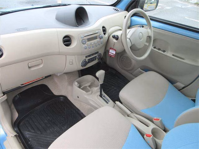 DAIHATSU ESSE