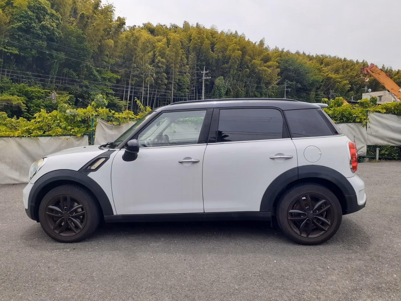 MINI CROSSOVER