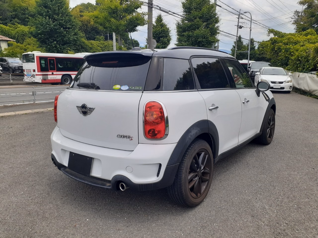 MINI CROSSOVER