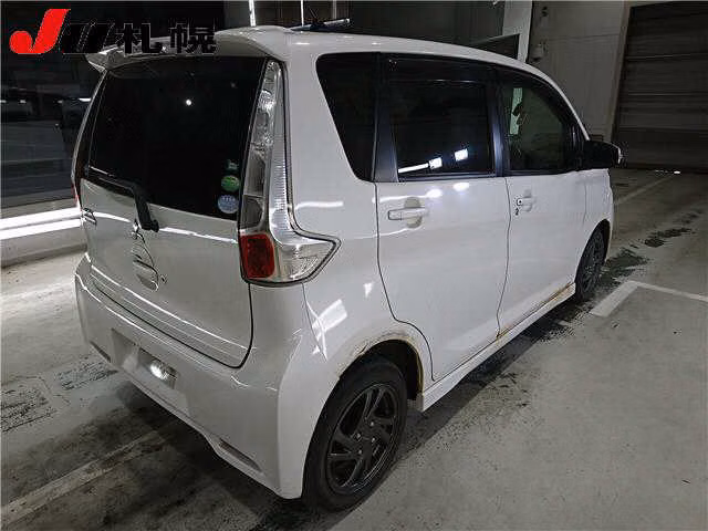 MITSUBISHI EK CUSTOM