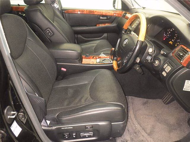 TOYOTA CELSIOR