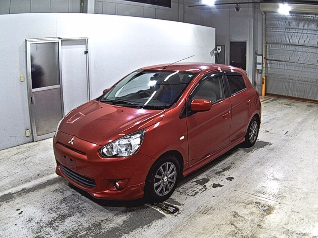 MITSUBISHI MIRAGE