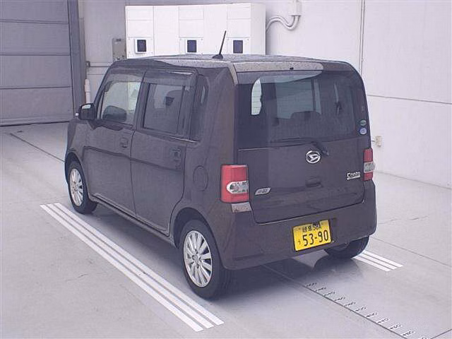 DAIHATSU MOVE CONTE