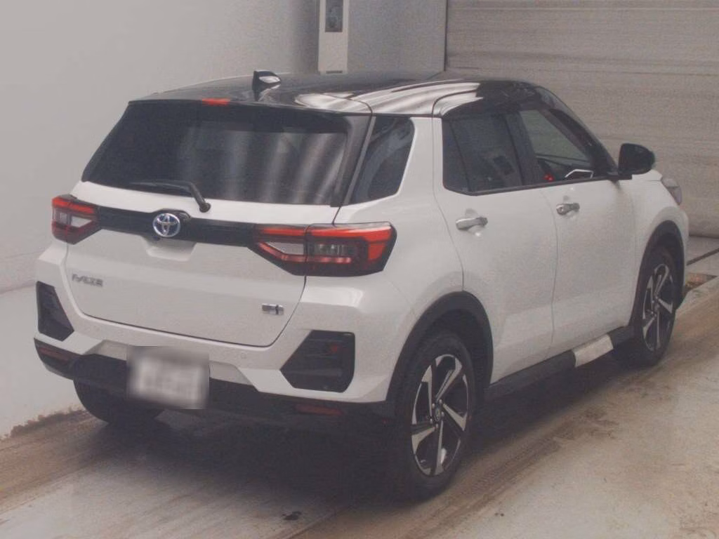 TOYOTA RAIZE