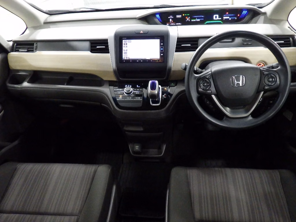 HONDA FREED