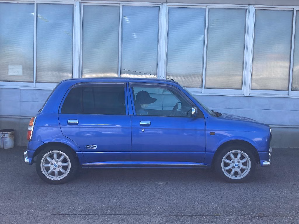 DAIHATSU MIRA GINO