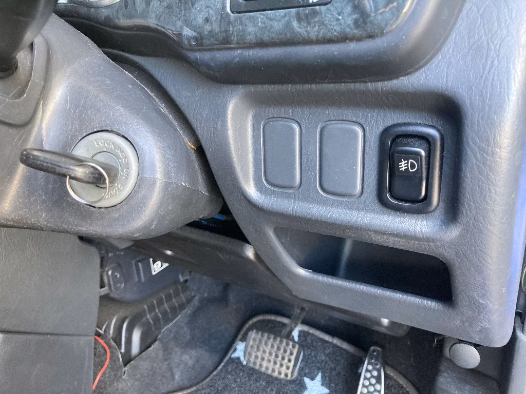 DAIHATSU MIRA GINO