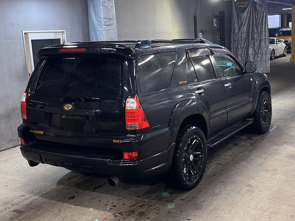 TOYOTA HILUX SURF