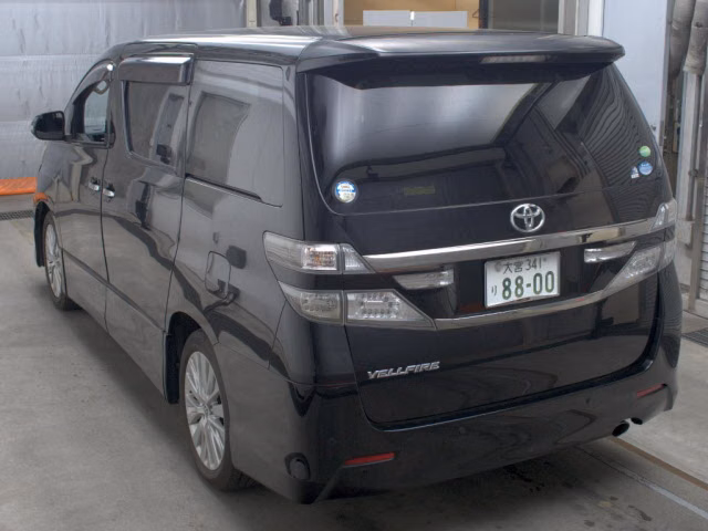 TOYOTA VELLFIRE