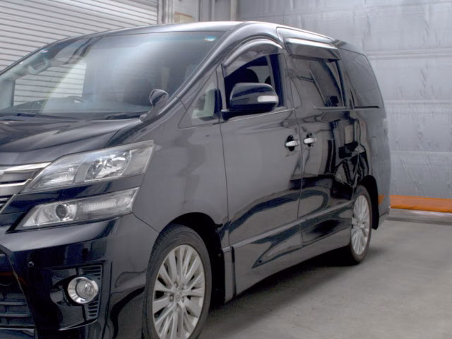 TOYOTA VELLFIRE