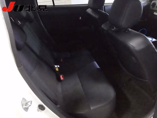 TOYOTA BB